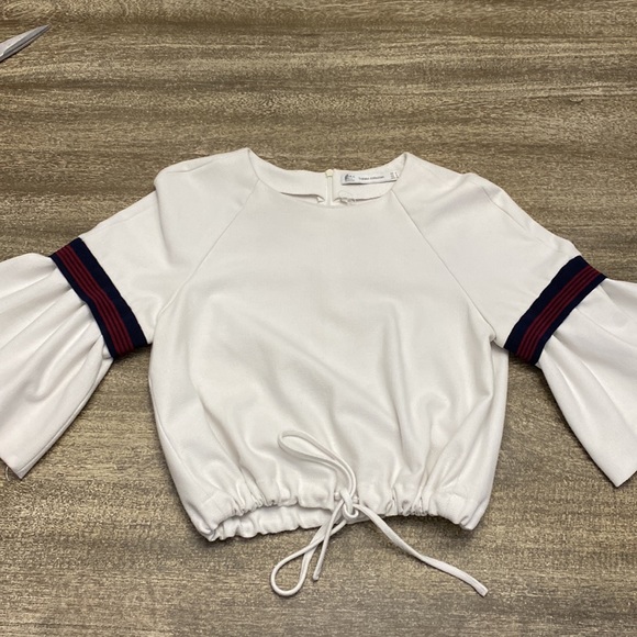 Zara Trafaluc collection crop top with shoe strings to make it tighter - Picture 3 of 13